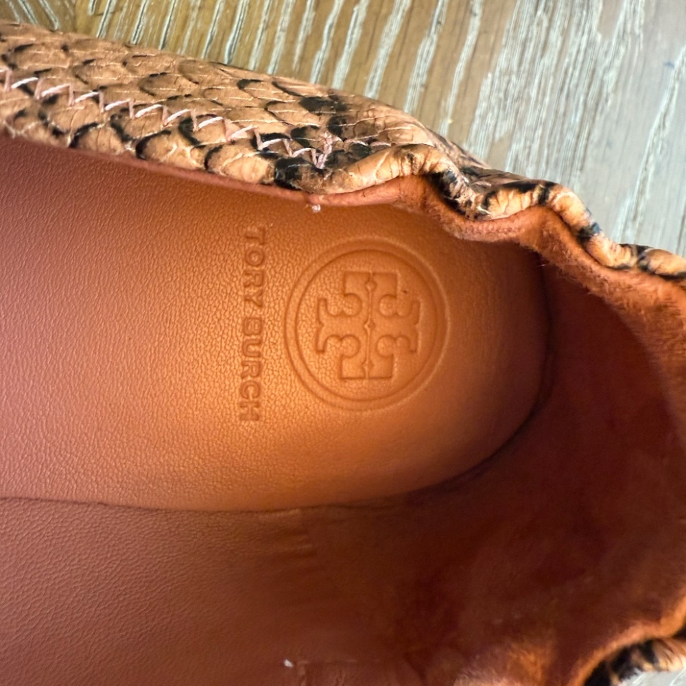 Tory Burch Orange Snake-Print Reva Flats with Logo Medallion - Picture 5 of 13